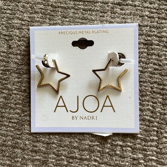 Star Earrings - Picture 2 of 5